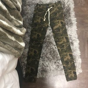 Camo pants
